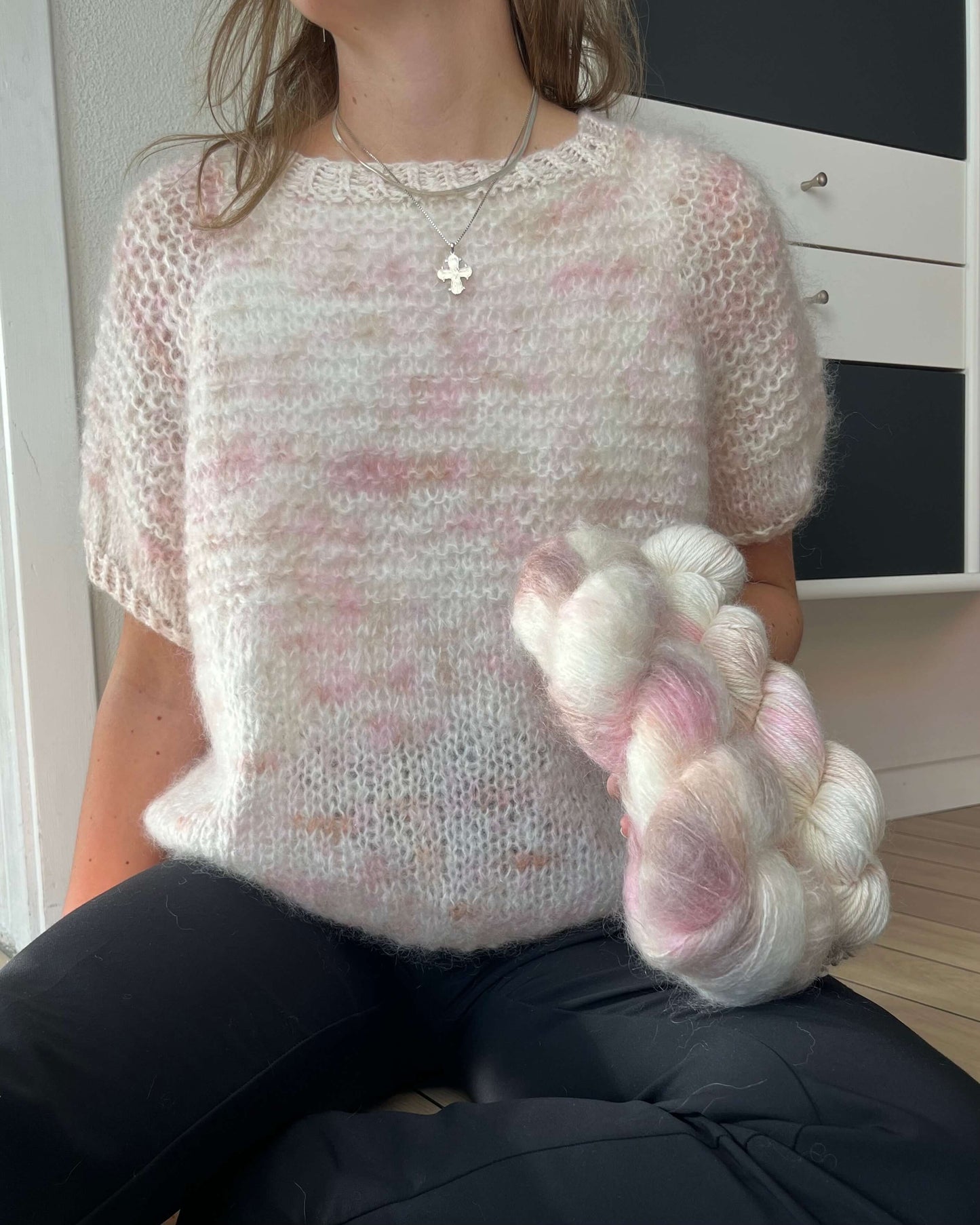 Bellissimo af KnitsByBendix | Strikkekit